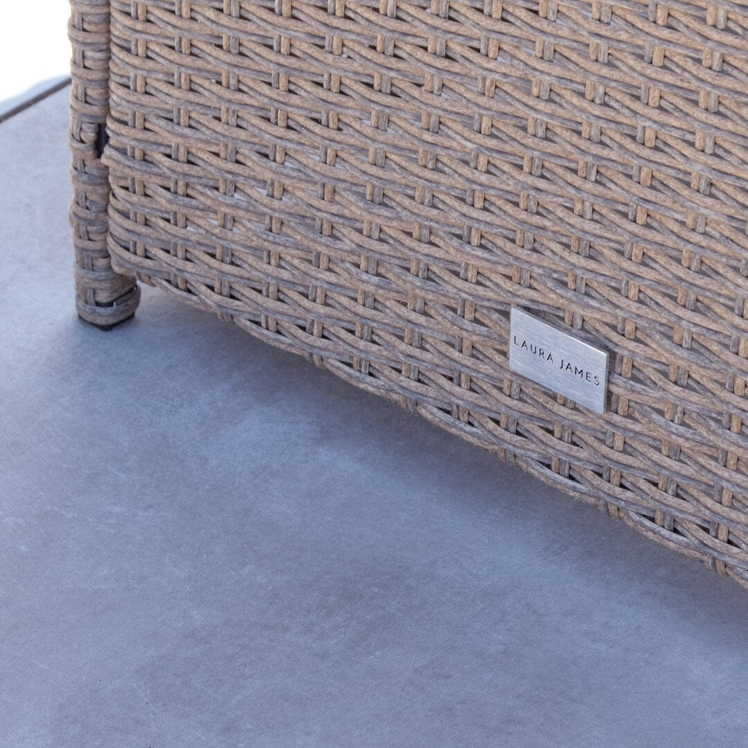 Cube 10 Seater Rattan Outdoor Dining Set with Grey Parasol- Natural Brown Weave Polywood Top - Image 10
