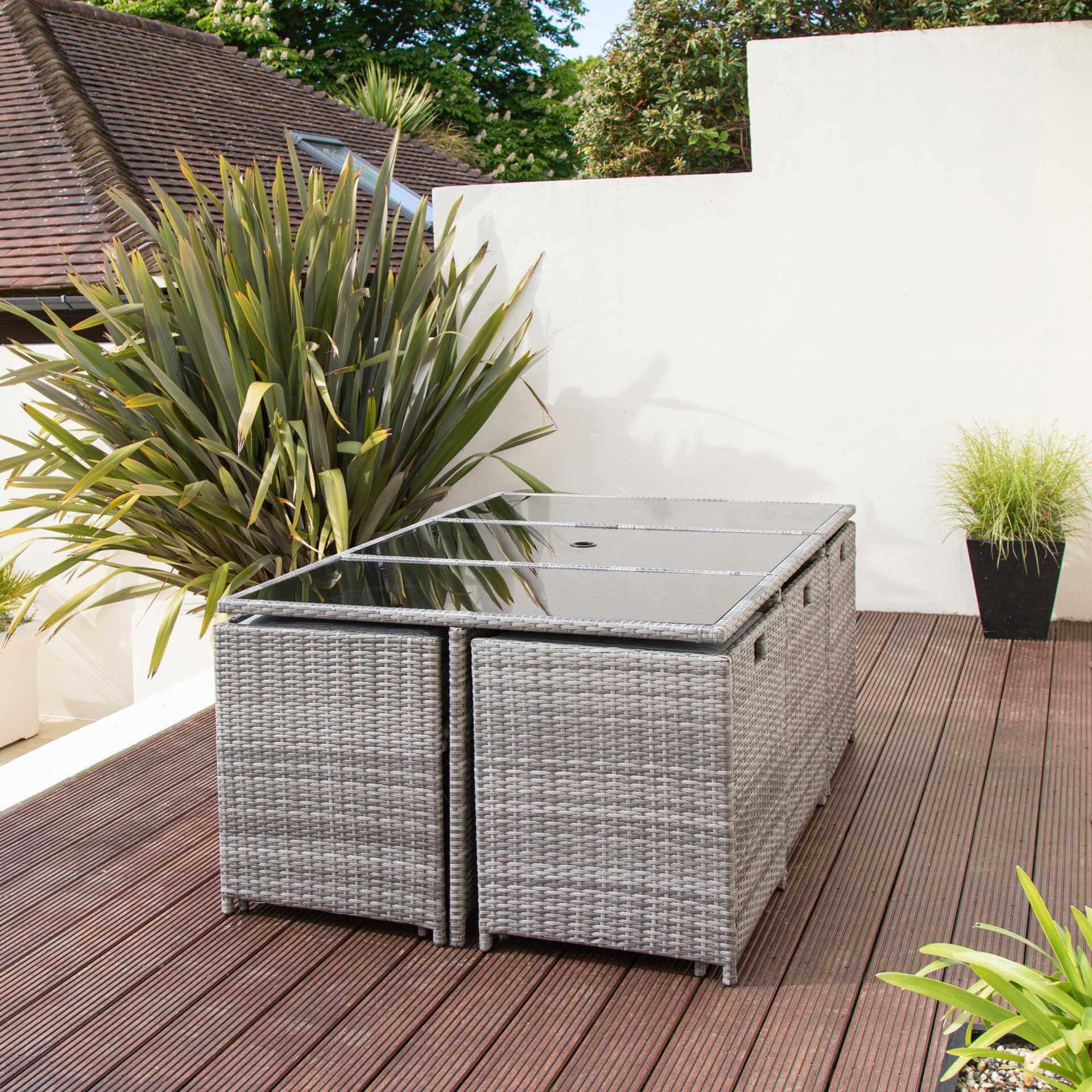 Cube 10 Seater Rattan Garden Dining Set with Grey Parasol - Grey Weave - Image 6