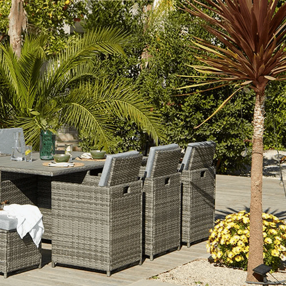 Cube 10 Seater Rattan Outdoor Dining Set with Cream Parasol - Grey Weave Polywood Top - Image 3