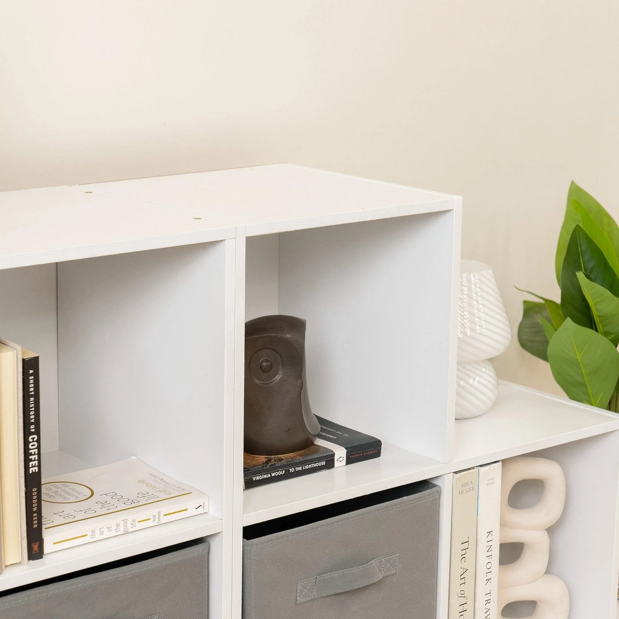 Cara 12 Cube Bookcase Ladder Storage Unit - Chalk White - Two 6 Cube Units - Grey Basket - Image 6