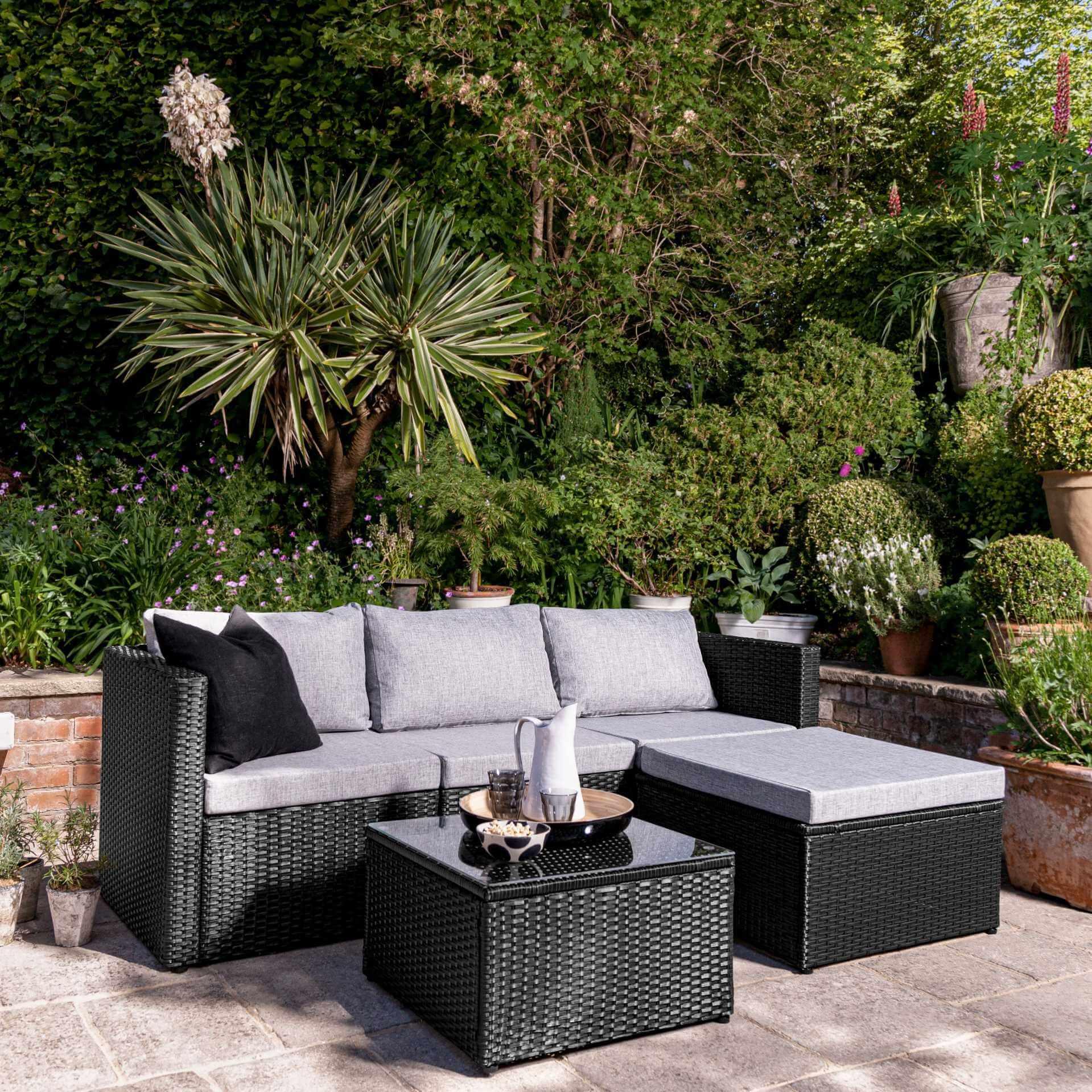 Weston 4 Seater Rattan Garden Corner Sofa Set with Cream LED Premium Cantilever Parasol & Base - Black Weave - Image 3