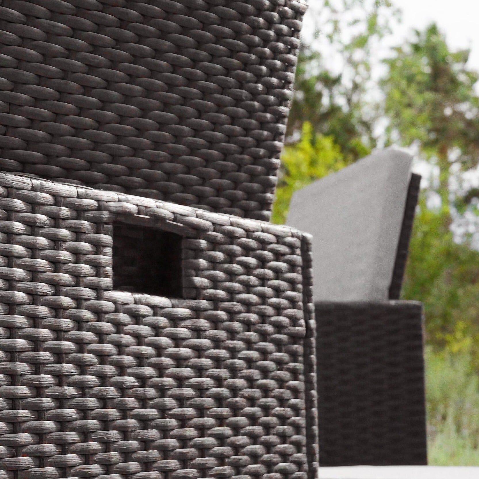 Cube 8 Seater Rattan Outdoor Dining Set with Cream Parasol - Black Weave Polywood Top - Image 6