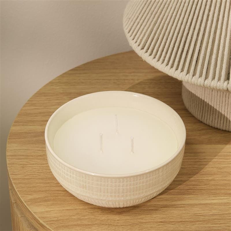 Alderney 3 Wick 13cm Clay Ceramic Candle - Oud Wood & Rose Scented - Image 3