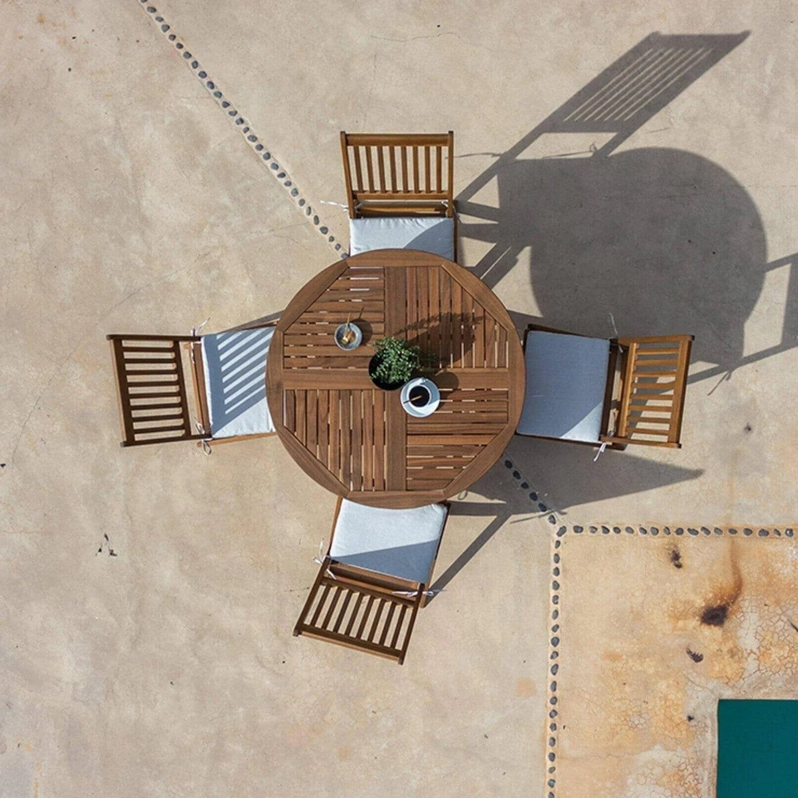 Ashby 4 Seater Round Wooden Garden Dining Set with Cream LED Premium Parasol - 100cm - Image 9