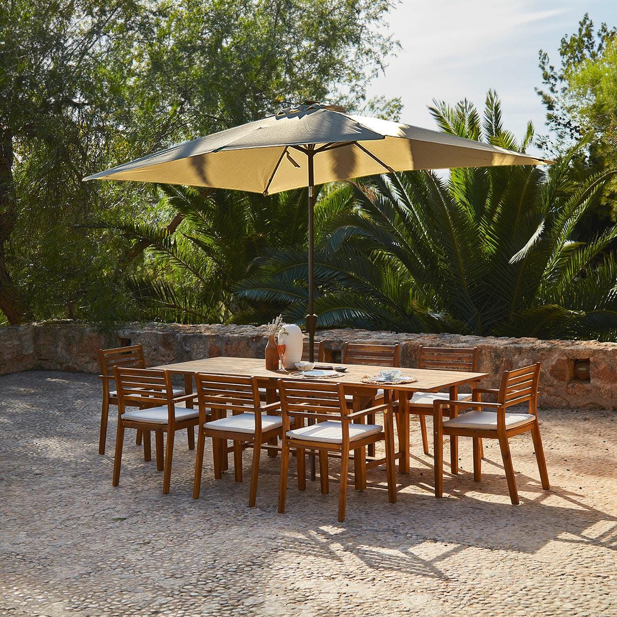 Aspen 8 Seater Wooden Extendable Garden Dining Set with Cushions - Cream LED Premium Parasol