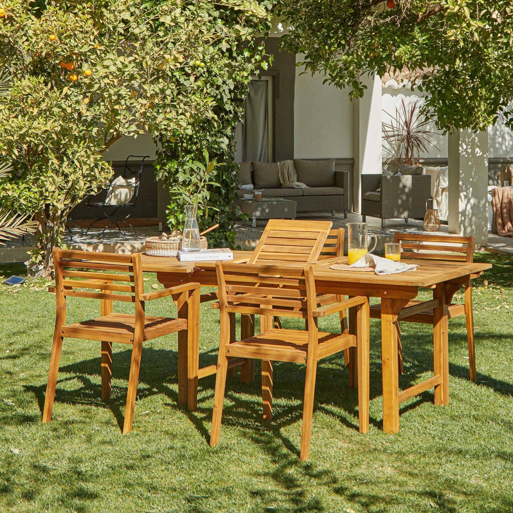 Aspen 4 Seater Wooden Extendable Garden Dining Set - Image 3
