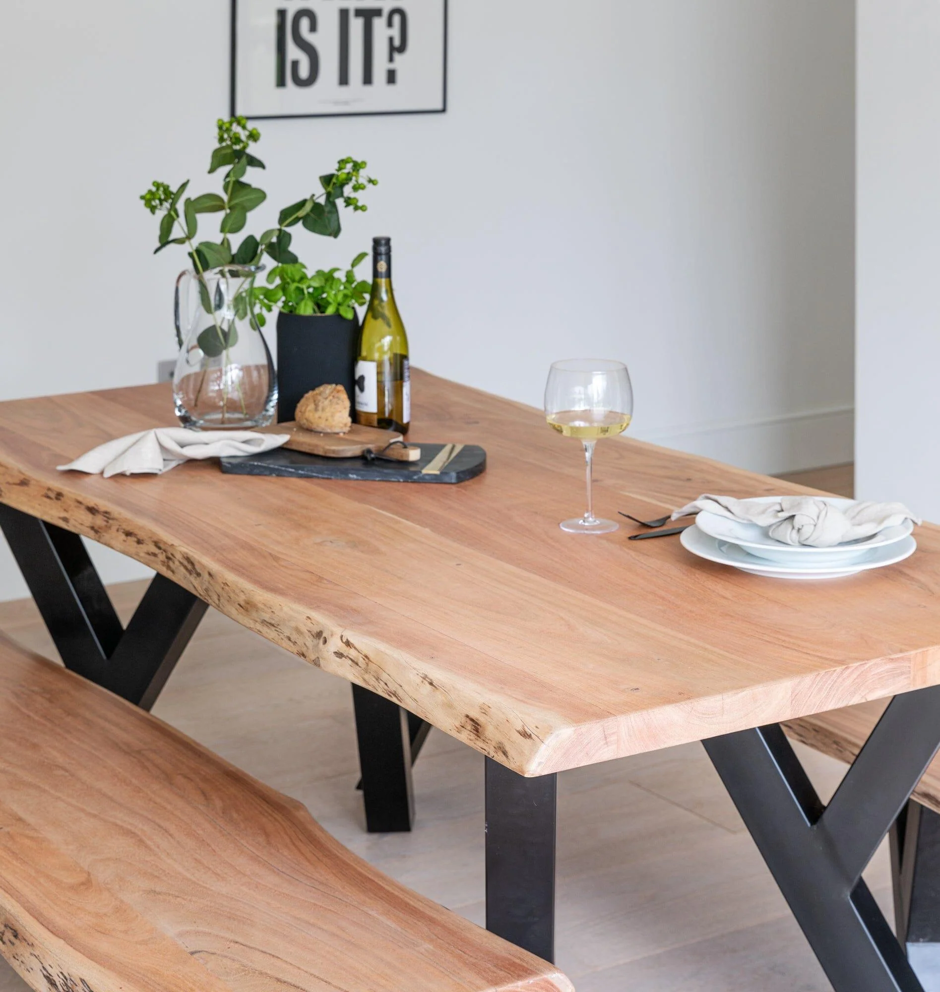Bosco Acacia Wood Dining Table Set - 6 Seater - Bosco Dining Benches - Black Legs - Image 6