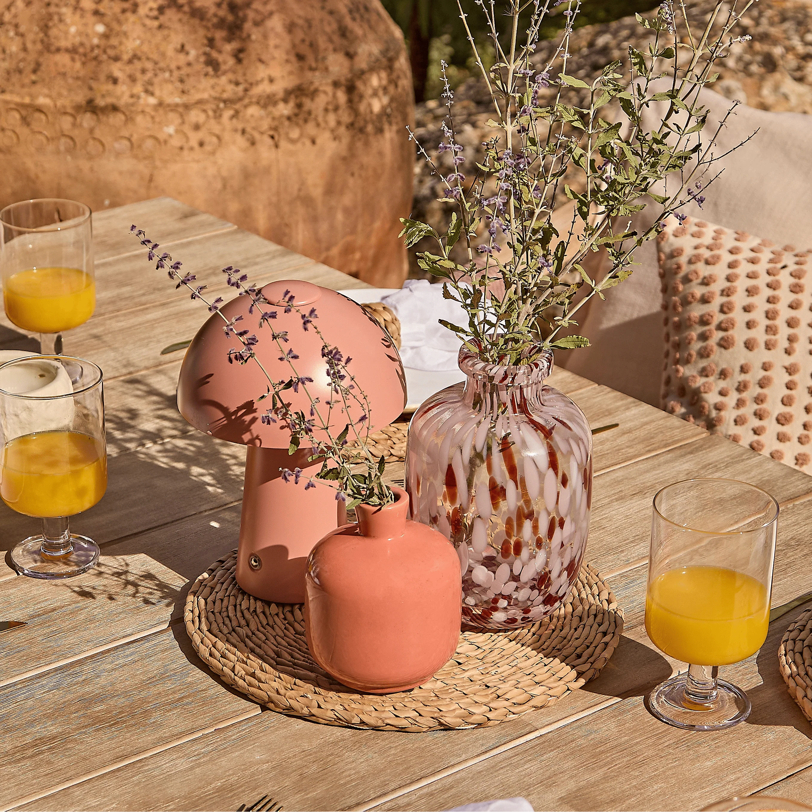 Brockhill Rechargeable Lamp - Blush Pink - Image 3