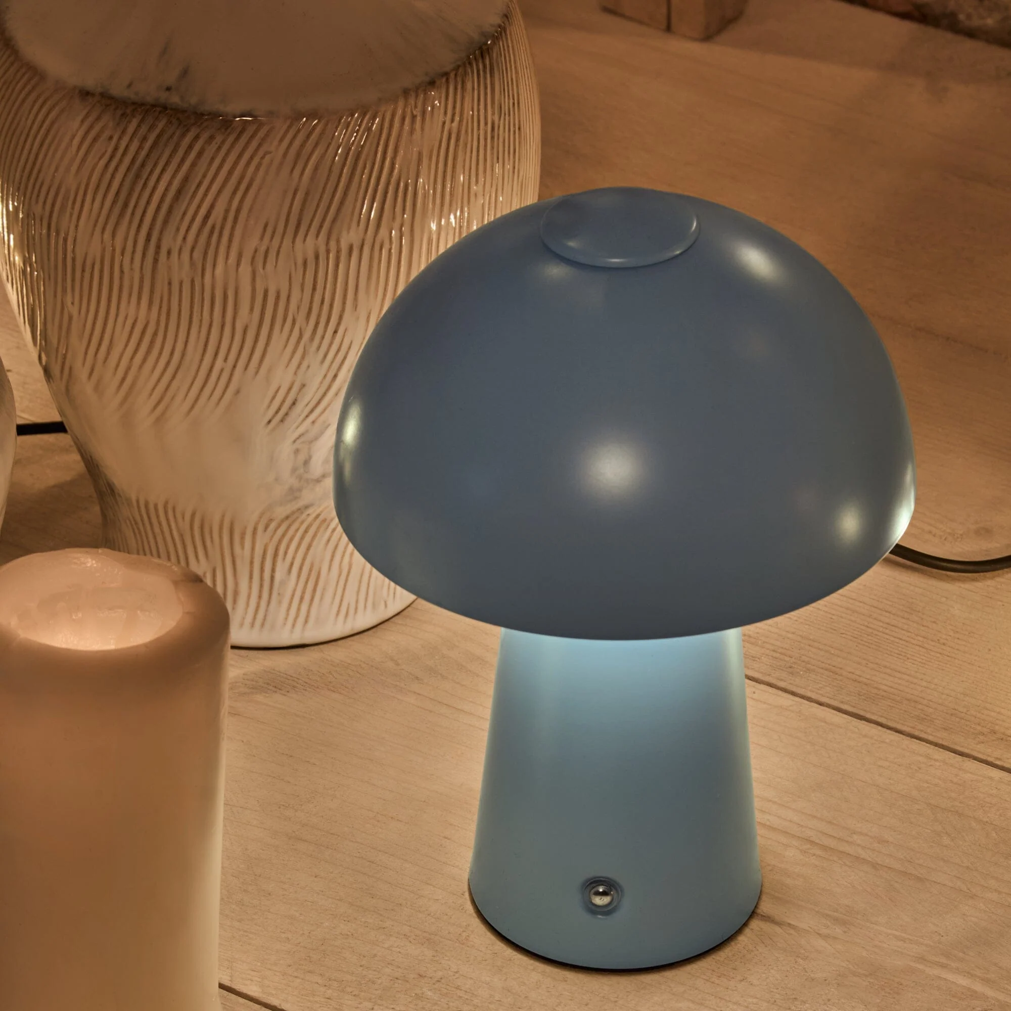 Brockhill Rechargeable Lamp - Cornflower Blue - Image 7