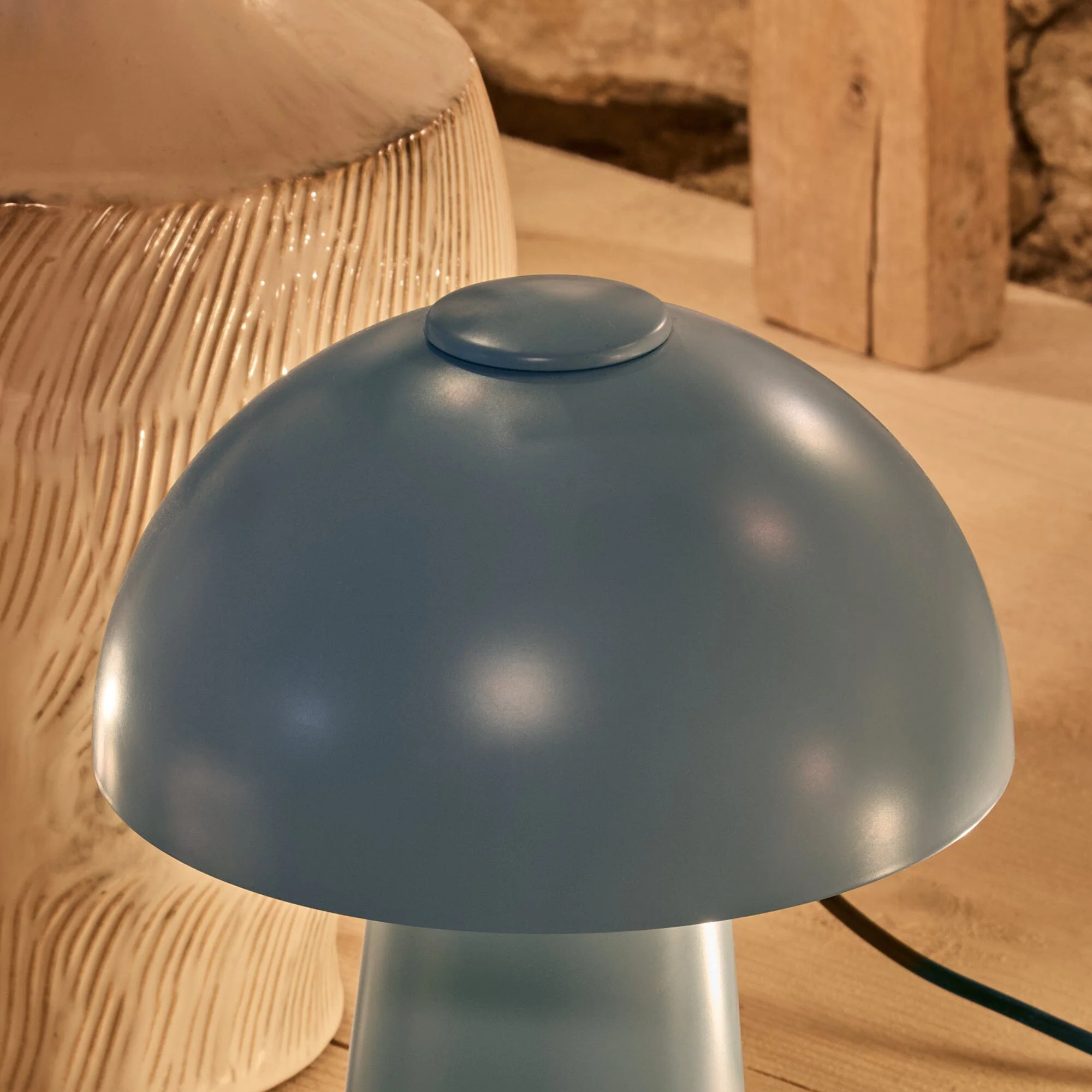 Brockhill Rechargeable Lamp - Cornflower Blue - Image 8
