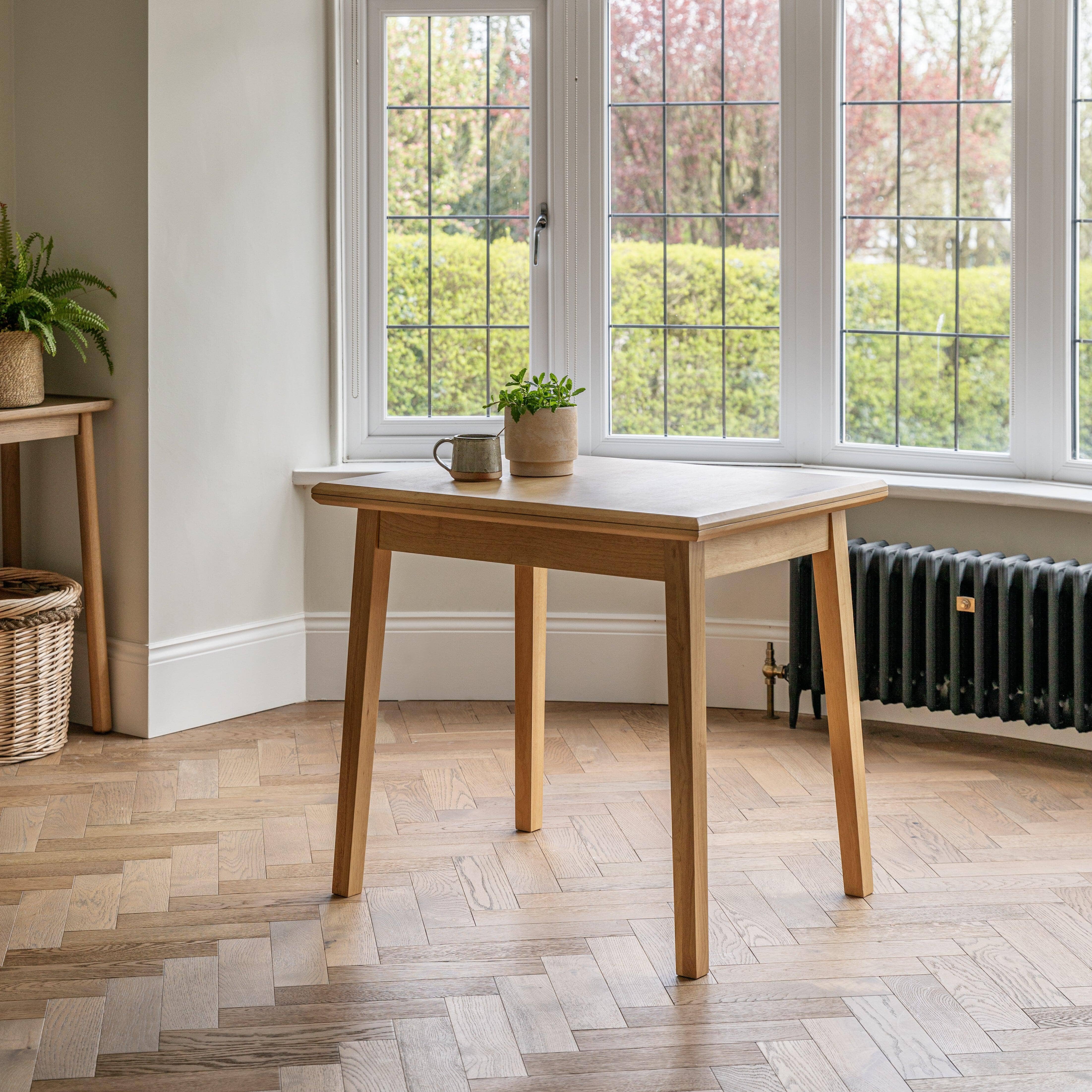 Charlie Classic Oak Dining Table - Extendable
