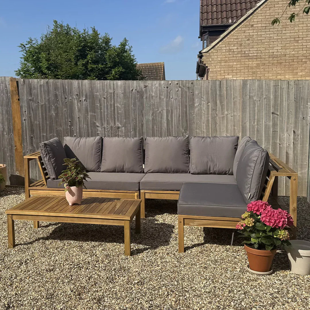 Dakota Wooden Garden Corner Sofa Set with Grey Parasol - Grey Cushions - Image 2