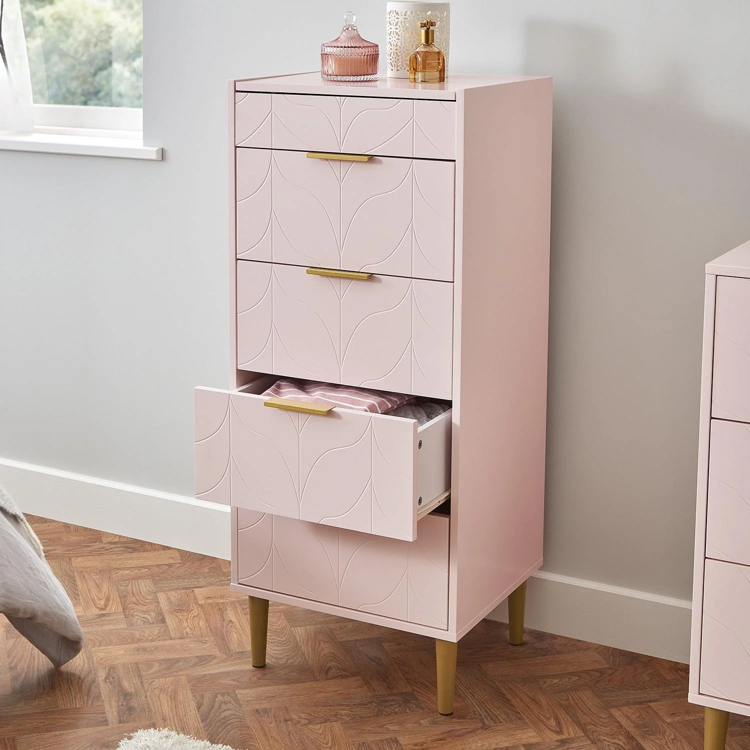 Gloria 4 Piece Bedroom Furniture Set - 4 Over 4 Chest of Drawers - Blush Pink - Image 16