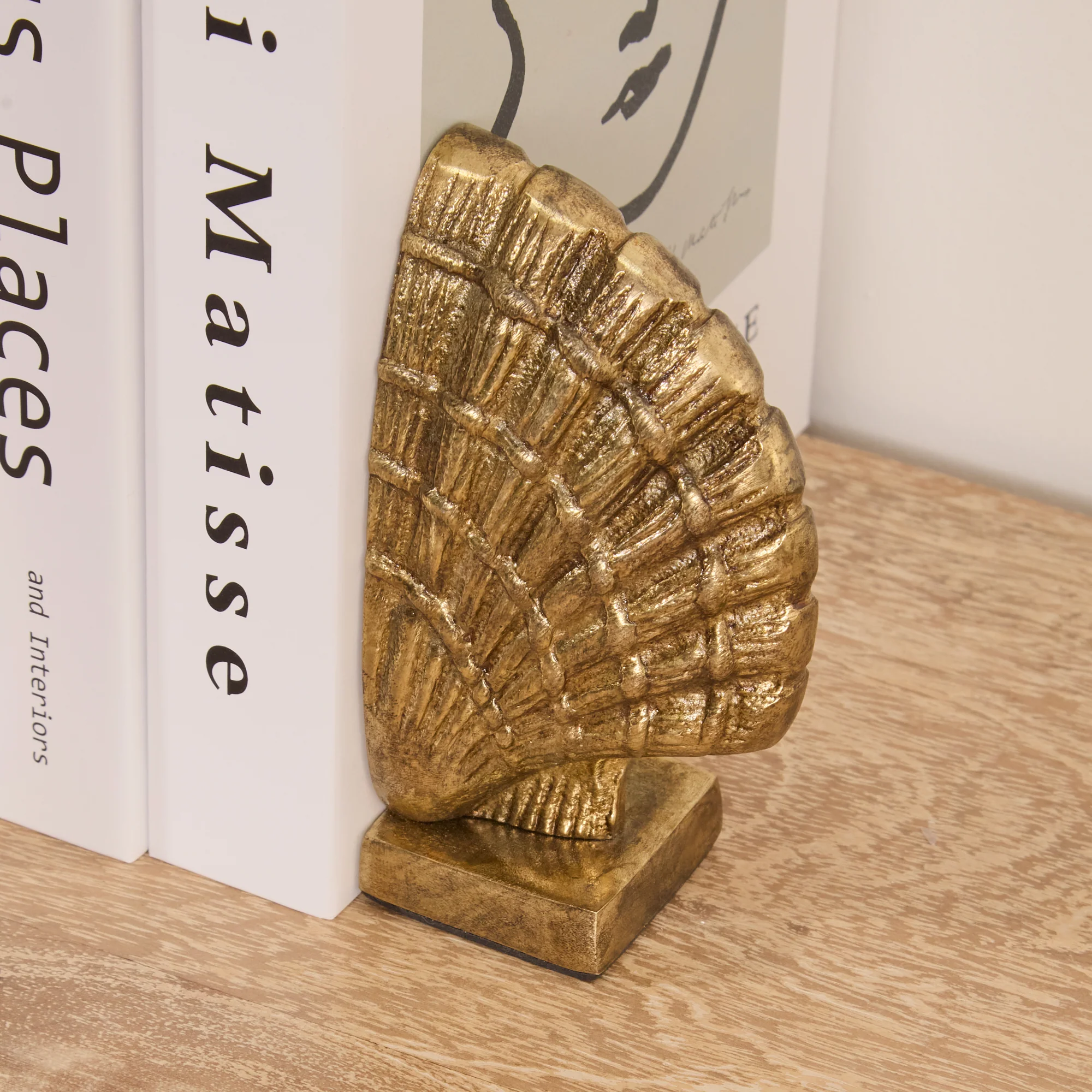 Herne 12cm Metal Shell Bookend - Set of 2 - Gold - Image 4