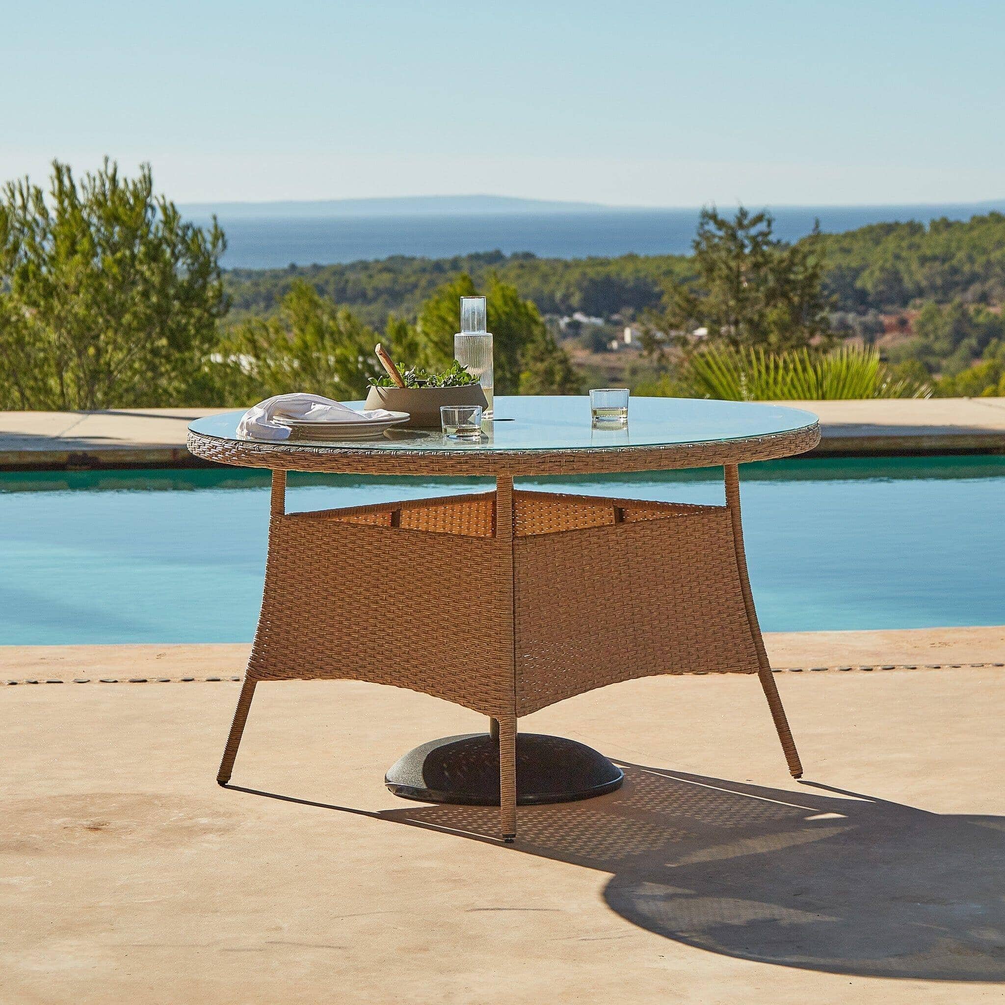 Kemble 6 Seater Rattan Round Garden Dining Table Set - Natural Brown - Image 2