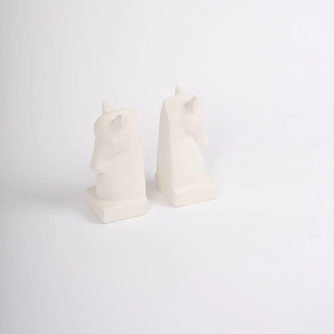 Medburn 17cm Ceramic Bookend - Set of 2 - White - Image 9