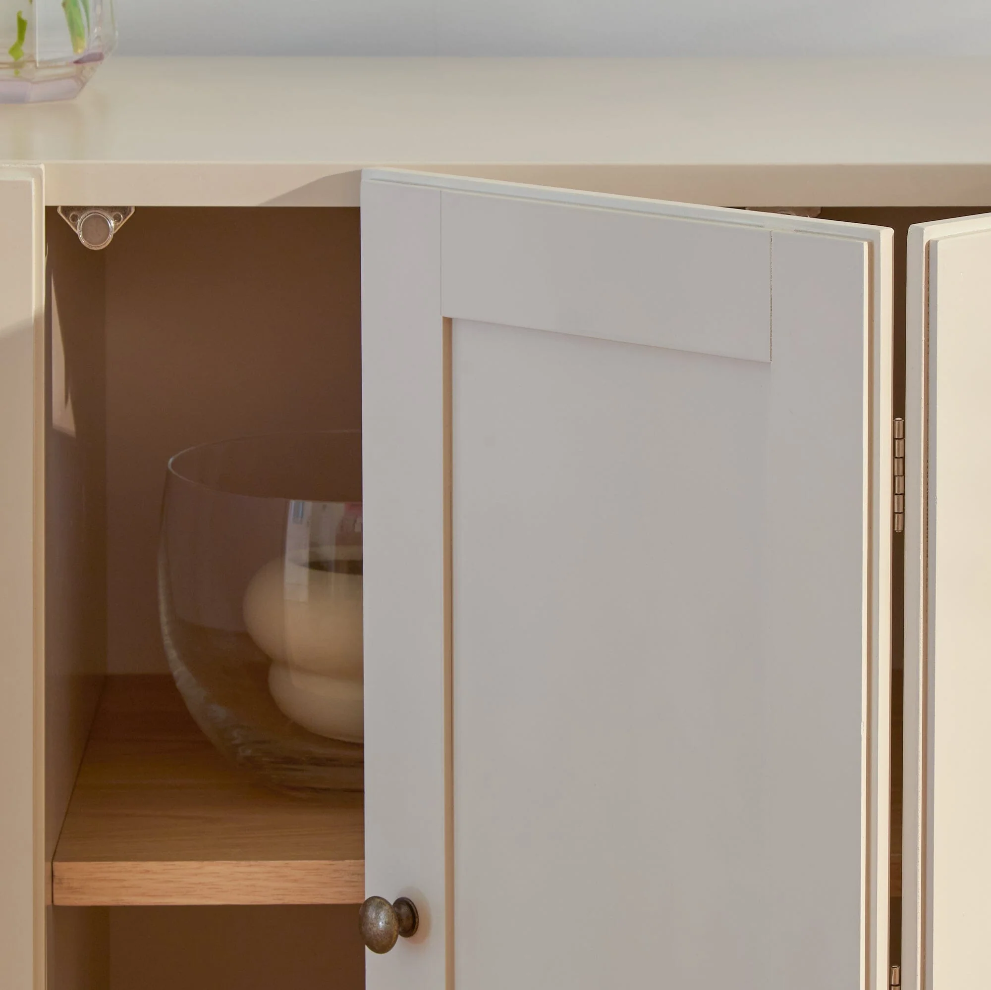 Morgan 3 Door Sideboard - Taupe - Image 7