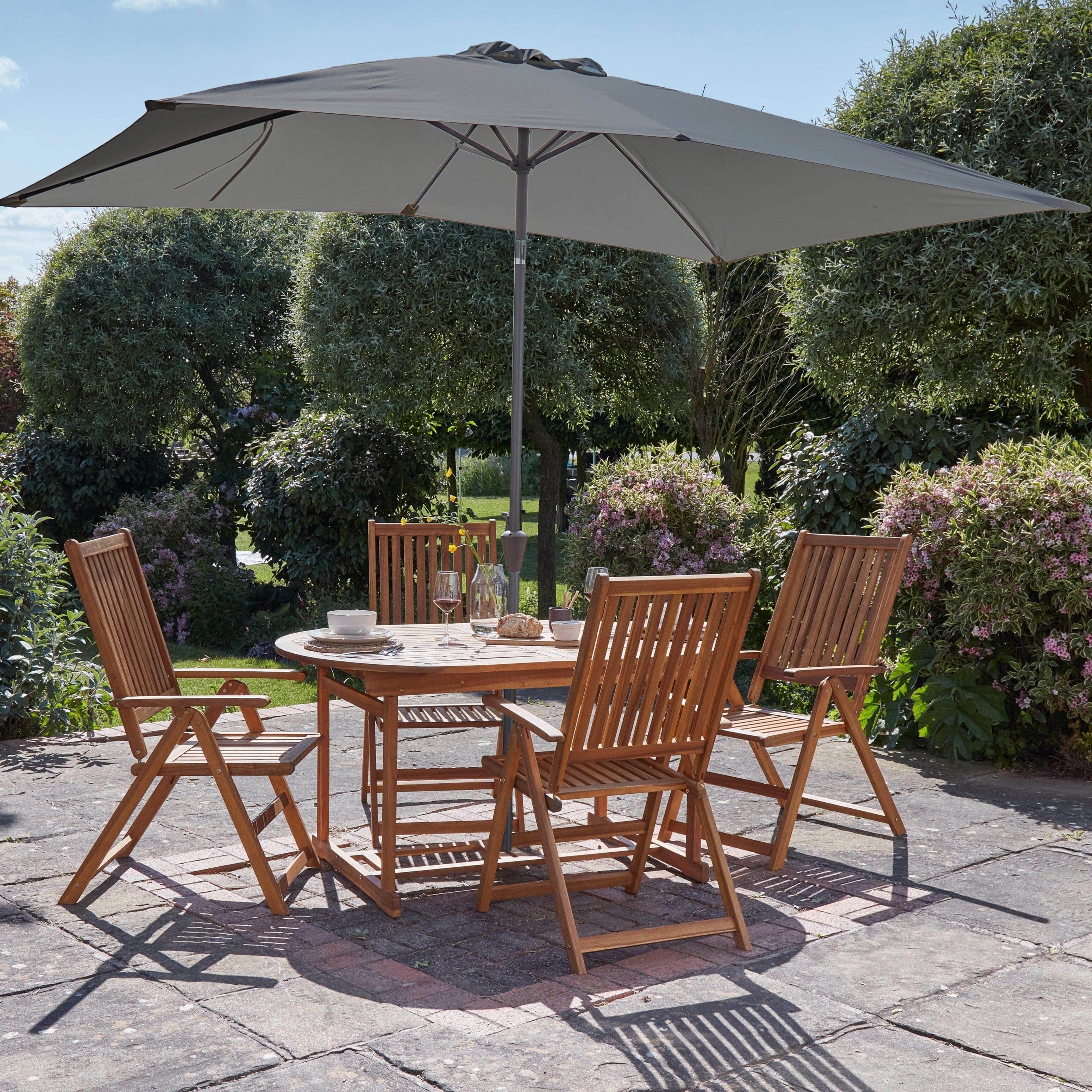Oakley 4 Seater Wooden Extendable Garden Dining Set with Grey Parasol