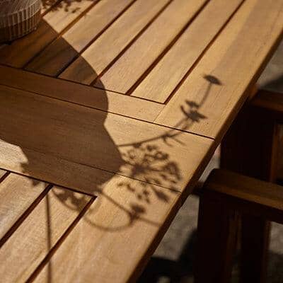Oakley 6 Seater Wooden Extendable Garden Dining Set with Cream Parasol - Image 5