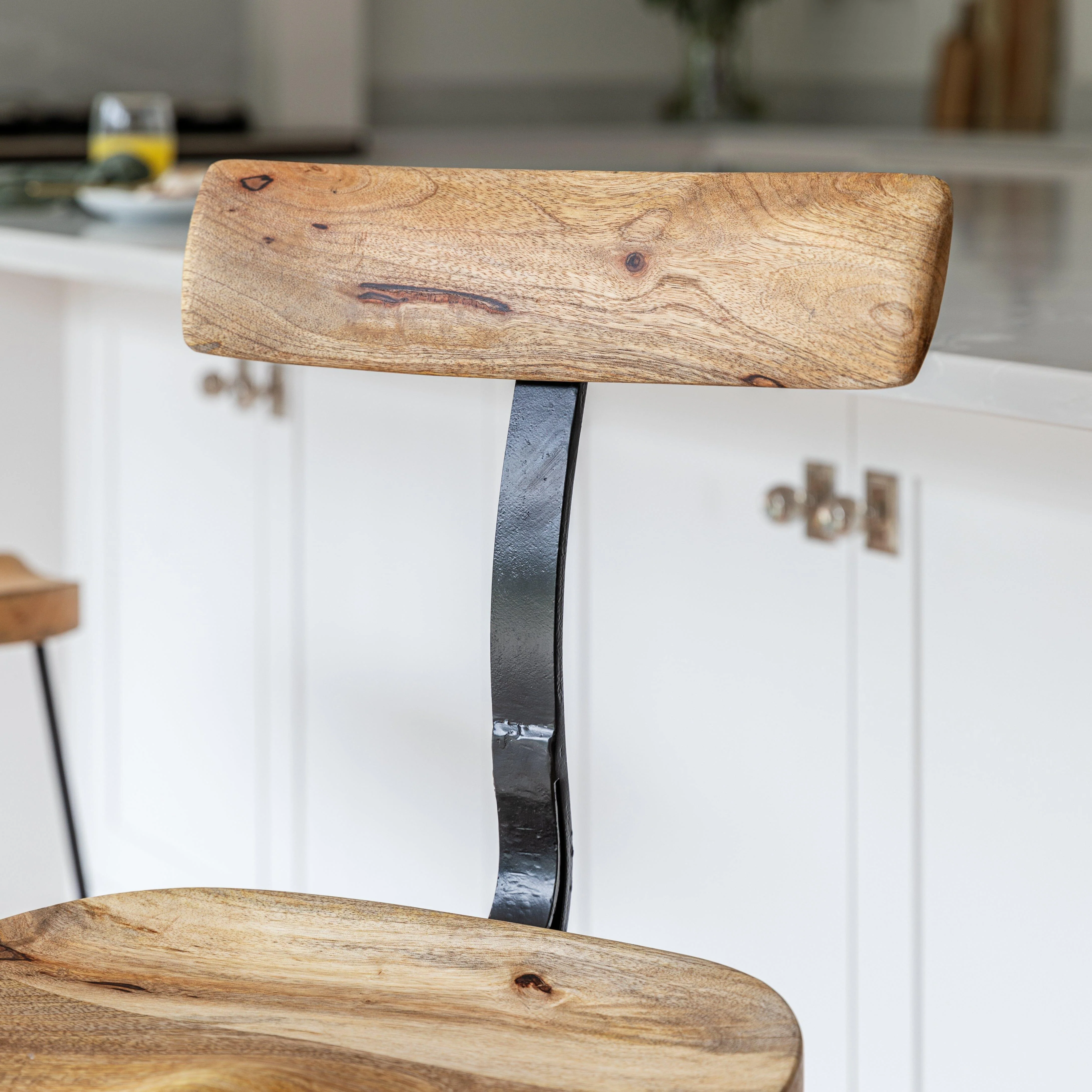 Aiden Natural Mango Wood Bar Stools - Set of 2 - Black Iron Legs - Image 7