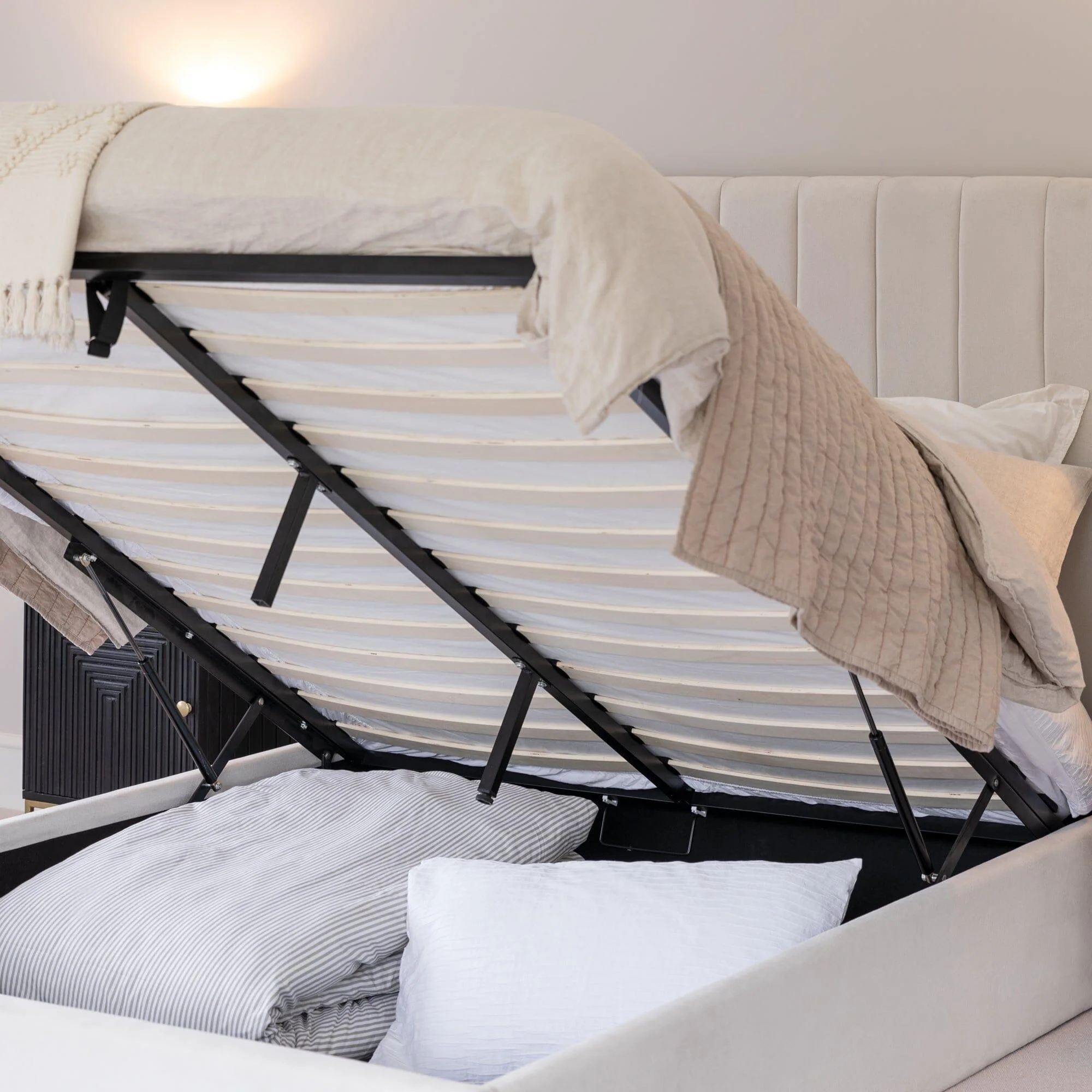 Alice Double Ottoman Bed - Ivory - Image 11