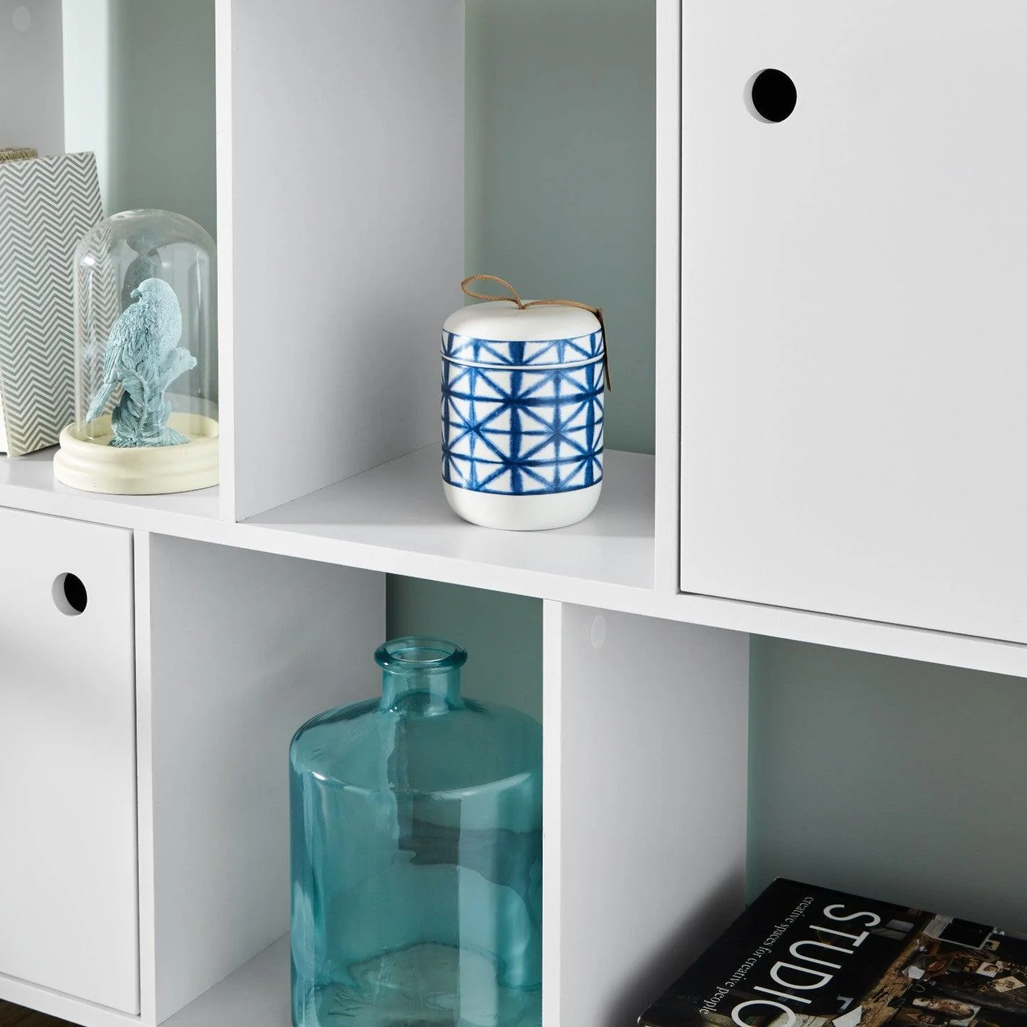 Outlet – Anderson cube storage unit - White with white cupboards - Image 3