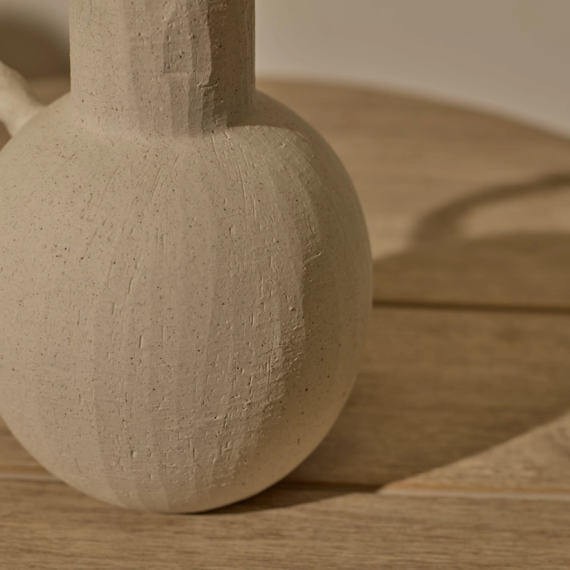 Bayswater 20cm Ceramic Jug - Beige - Image 6