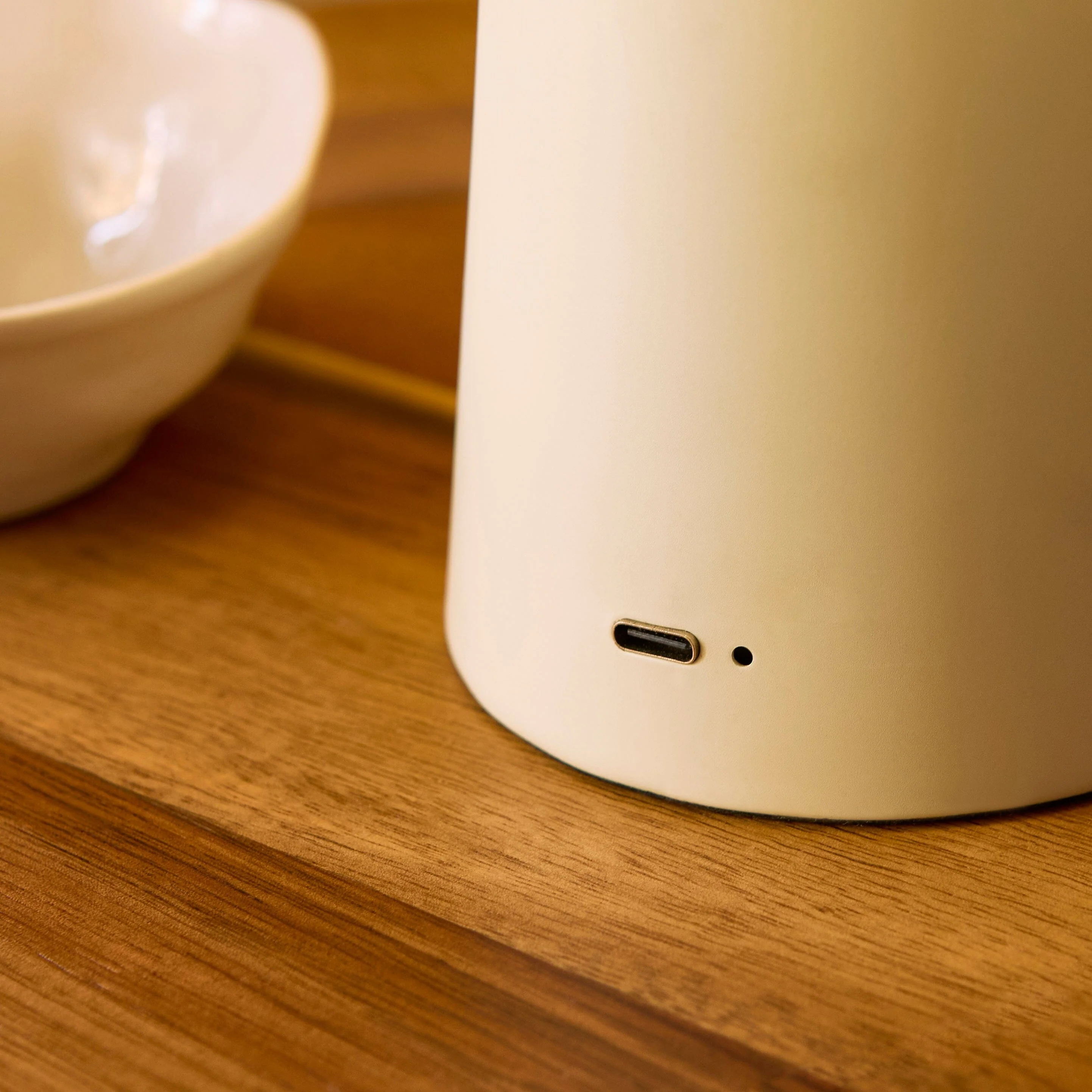 Outlet - Brockhill Rechargeable Lamp - Clay - Image 13