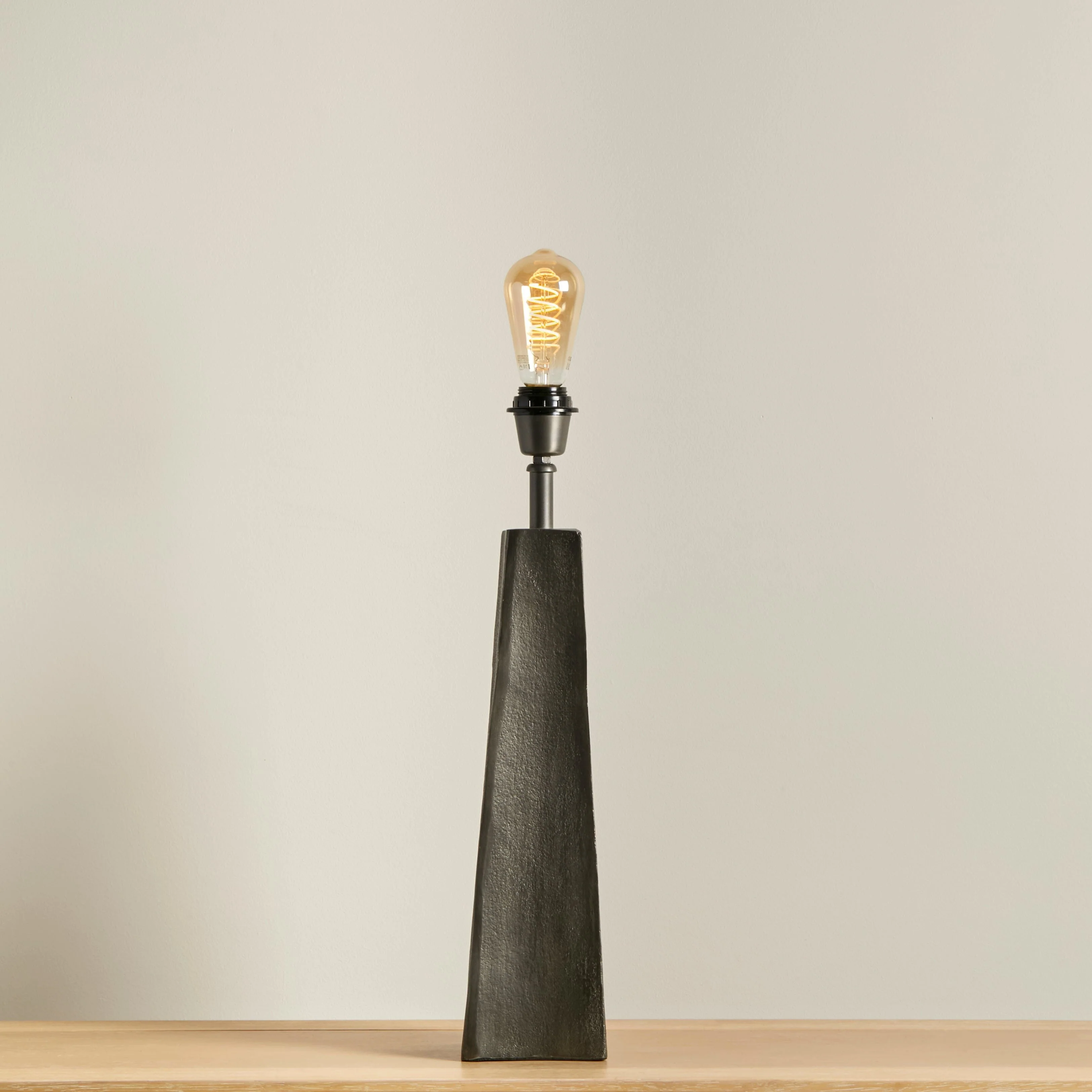 Helland 47cm Metal Lamp Base - Bronze - Image 2