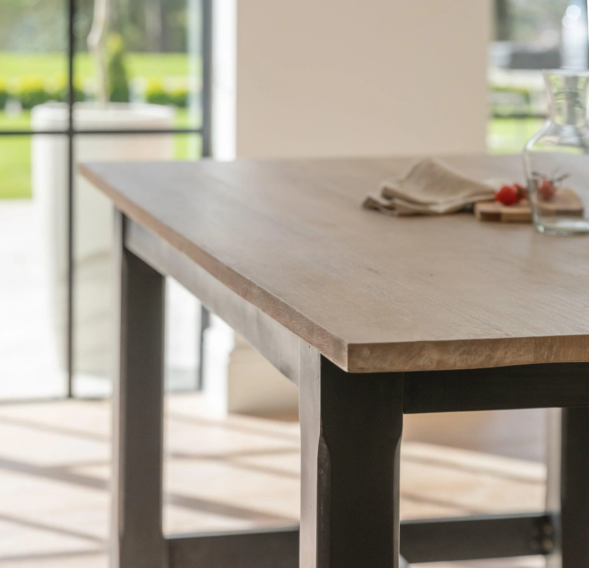 Matilda Mango Wood Dining Table - Black Legs - Image 8