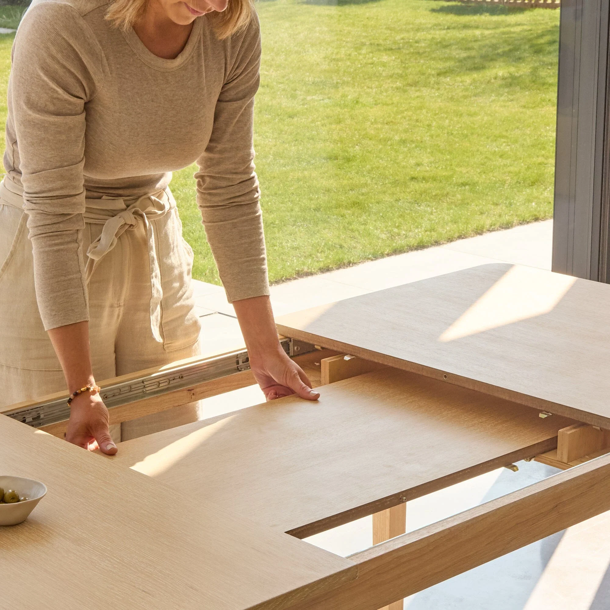 Paul Whitewash Extending Dining Table - Image 8