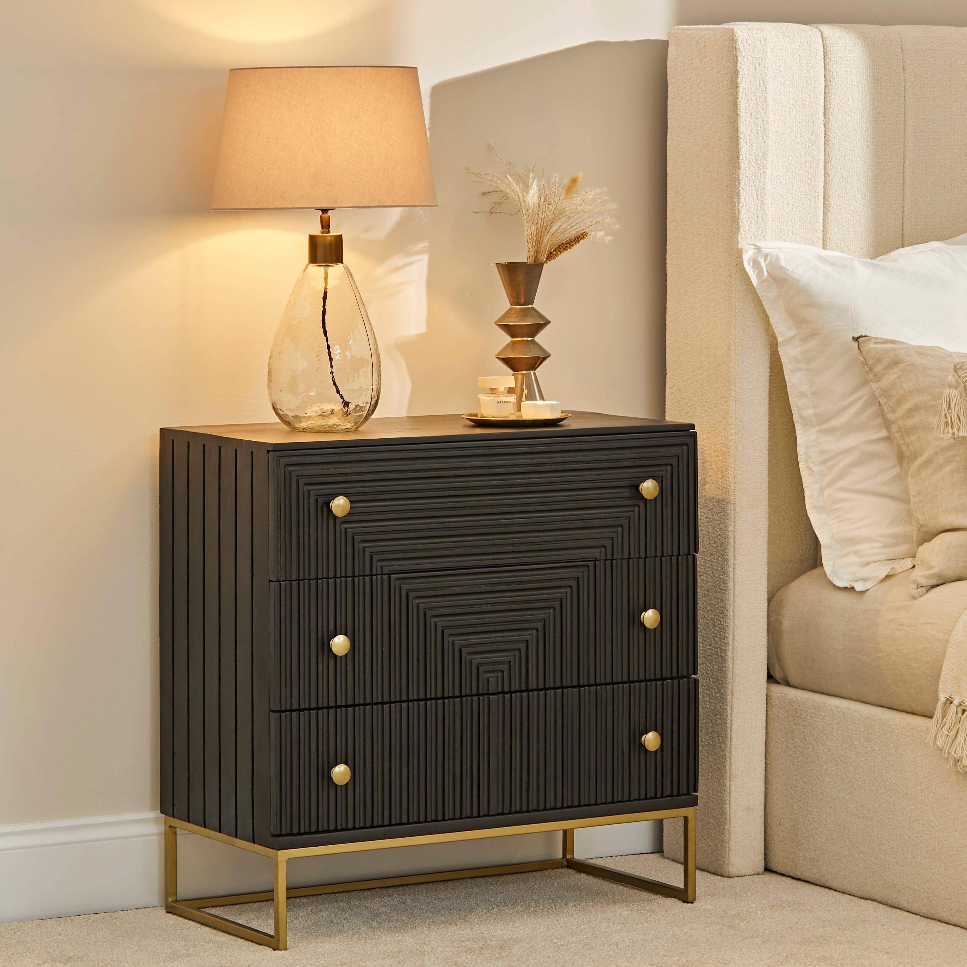 Outlet - Rayna 3 Drawer Chest of Drawers - Jet Black - Image 2