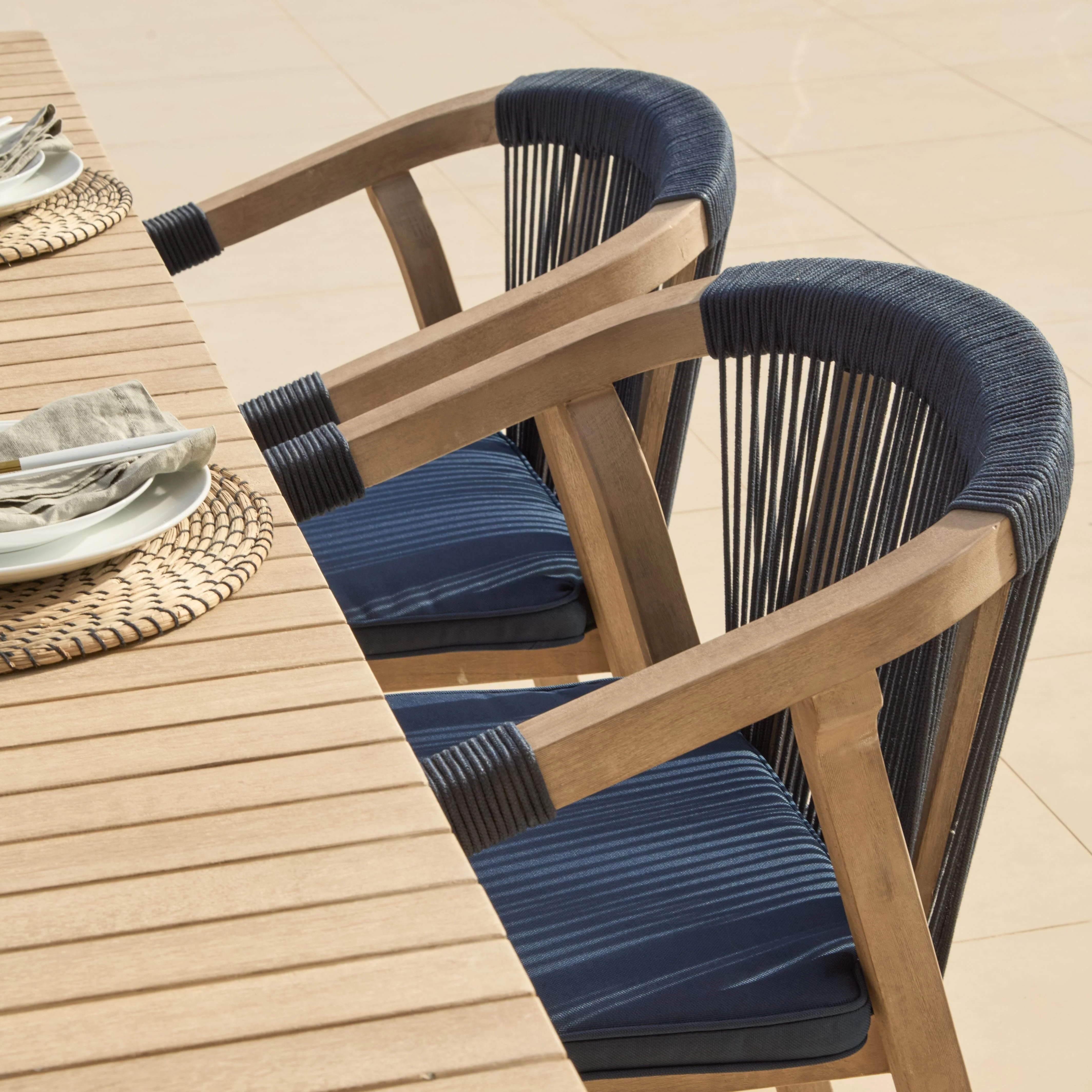 Saffron 6 Seater Extending Wooden Garden Dining Set with Shiro Navy Rope Chairs - Image 8