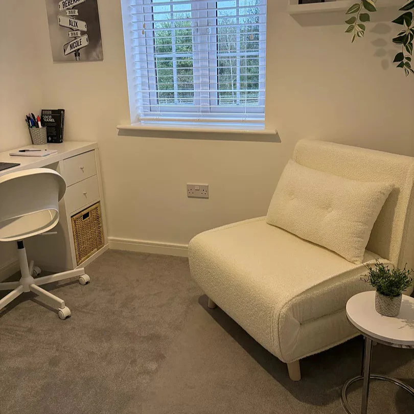 Una Single Sofa Bed - White Teddy - Image 4